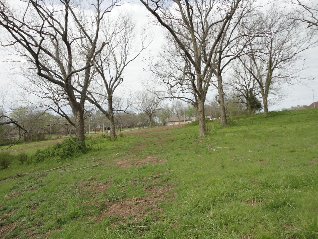 27102 S 620 Road, Grove, OK 74344