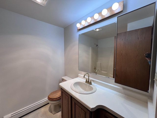 2023 E 11th St, Superior, WI 54880