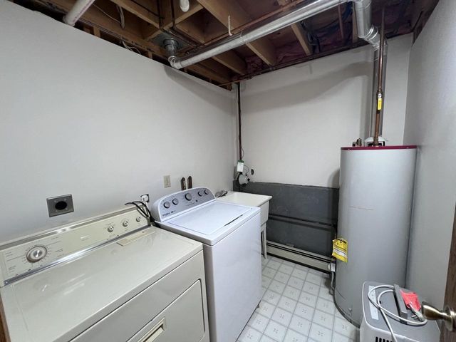 2023 E 11th St, Superior, WI 54880