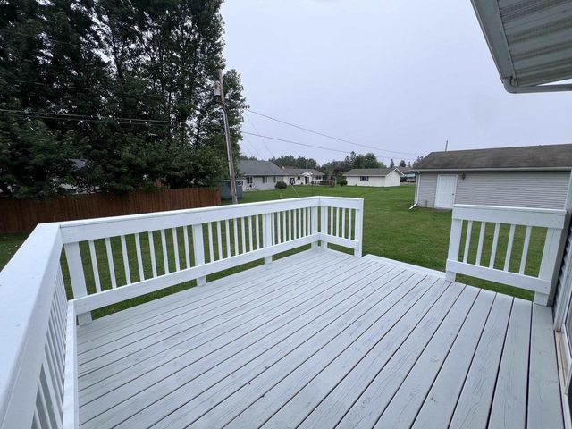 2023 E 11th St, Superior, WI 54880