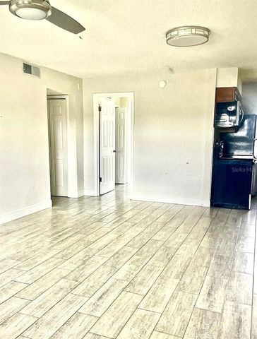 837 SKY LAKE CIRCLE C, Orlando, FL 32809