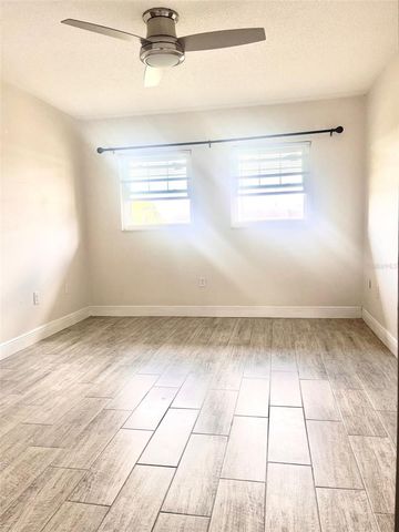 837 SKY LAKE CIRCLE C, Orlando, FL 32809