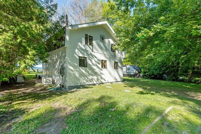 81 Mud Point South, Alburgh, VT 05440