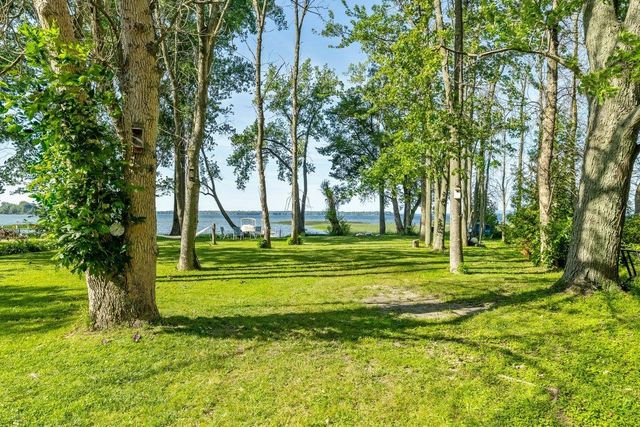 81 Mud Point South, Alburgh, VT 05440