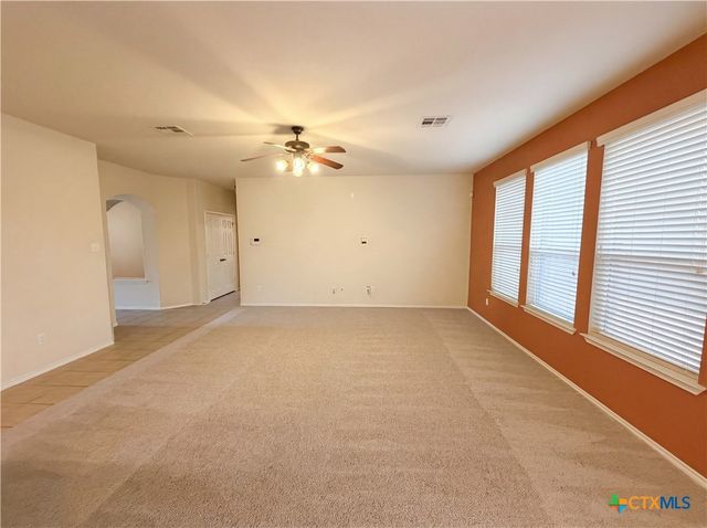 6206 Suellen Lane, Killeen, TX 76542