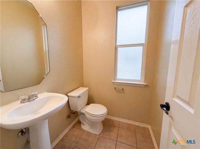 6206 Suellen Lane, Killeen, TX 76542