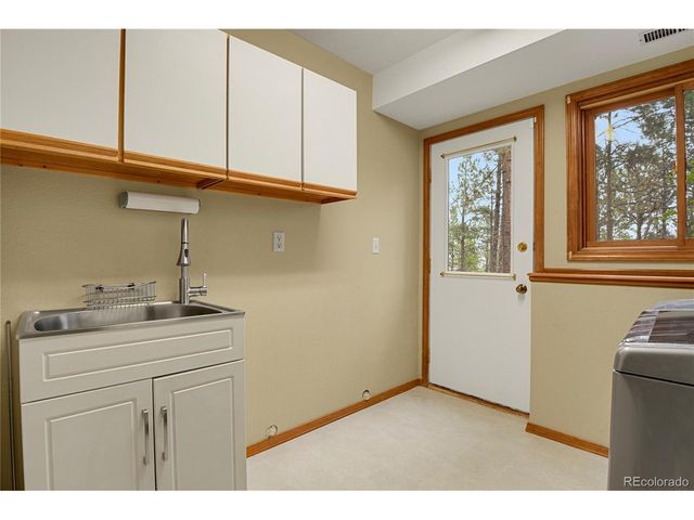 17520 Shiloh Pines Dr, Monument, CO 80132