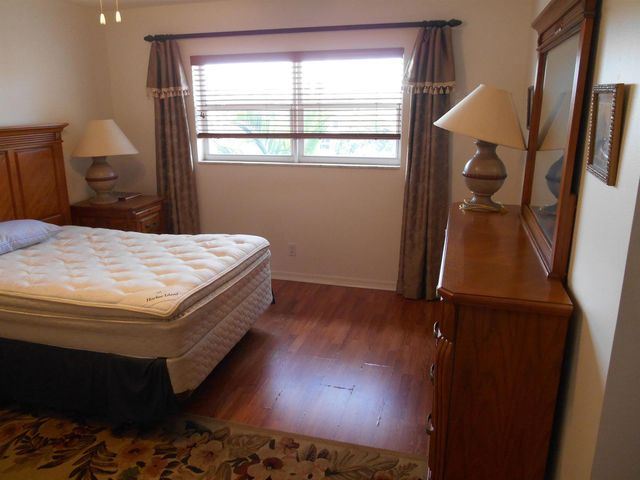 2615 NE 1st Court 410, Boynton Beach, FL 33435