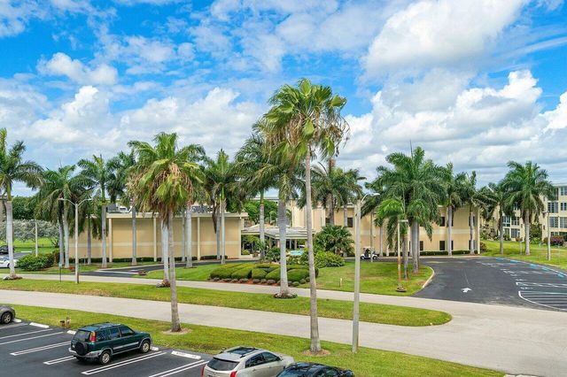 2615 NE 1st Court 410, Boynton Beach, FL 33435