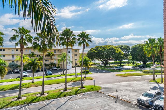 2615 NE 1st Court 410, Boynton Beach, FL 33435
