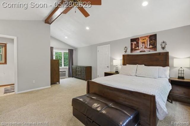 6884 Aeroview Street, West Bloomfield, MI 48324