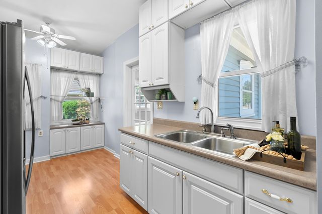 120 Hicks Street, Plainwell, MI 49080