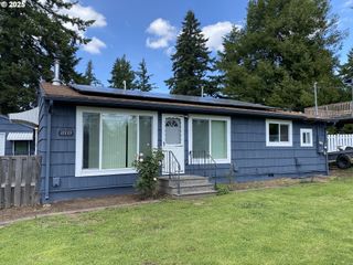 11533 Se MARKET St, Portland, OR 97216