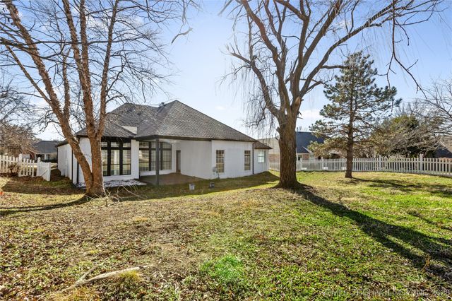 3204 Heritage Drive, Claremore, OK 74019