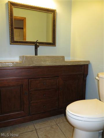 18606 Buccaneer Creek Drive 16, Strongsville, OH 44136