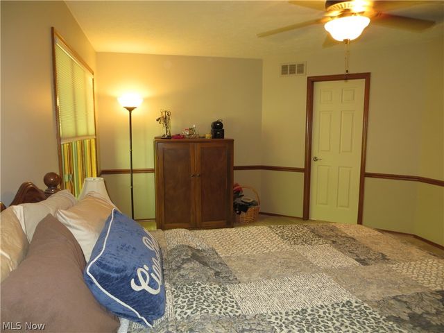 18606 Buccaneer Creek Drive 16, Strongsville, OH 44136
