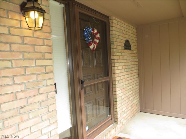 18606 Buccaneer Creek Drive 16, Strongsville, OH 44136
