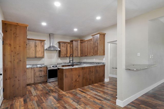 1233 Hwy Aa, Elkland, MO 65644