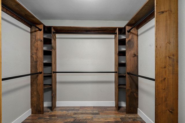 1233 Hwy Aa, Elkland, MO 65644