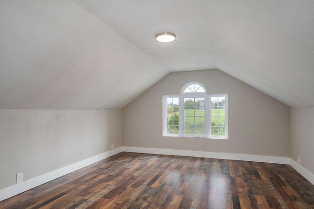 1233 Hwy Aa, Elkland, MO 65644