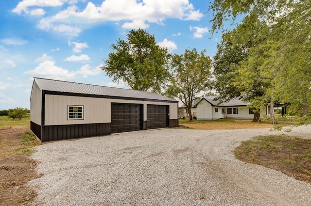 1233 Hwy Aa, Elkland, MO 65644