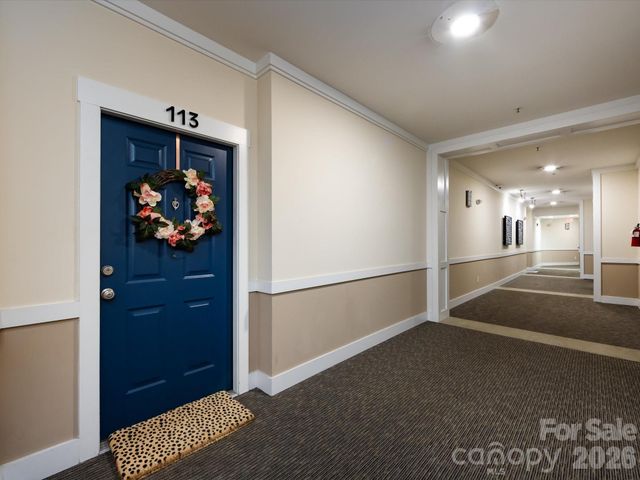 1000 E Woodlawn Road 113, Charlotte, NC 28209