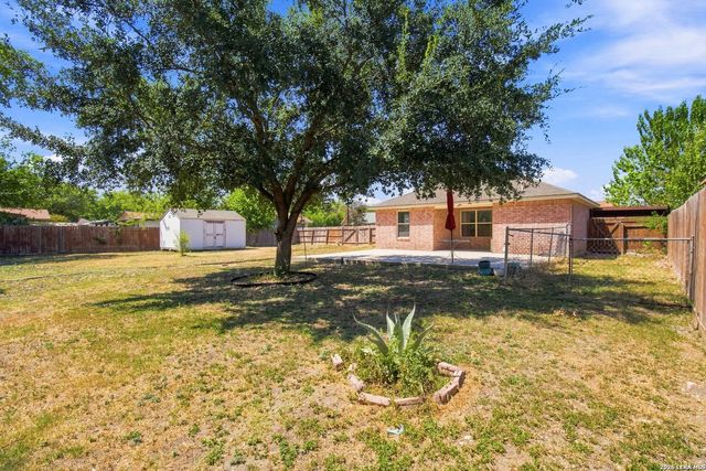 608 Whitman Ave, San Antonio, TX 78211