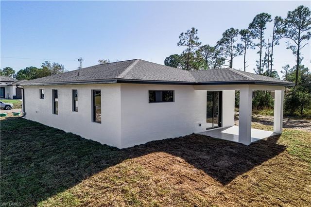 322 Loire AVE S, Lehigh Acres, FL 33974