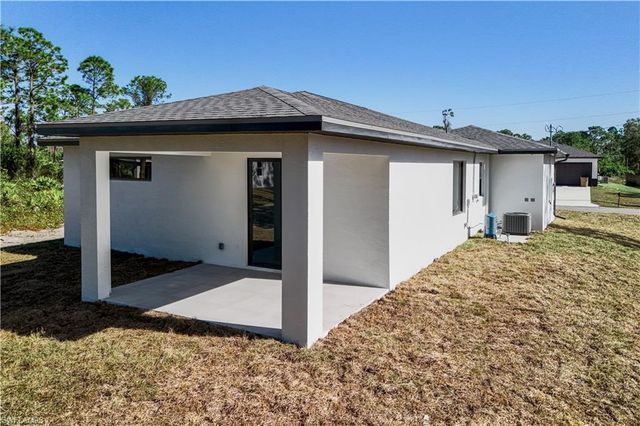 322 Loire AVE S, Lehigh Acres, FL 33974