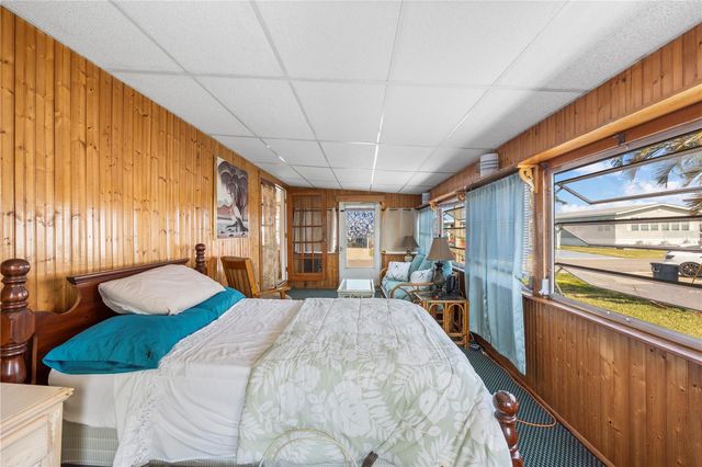 204 51ST AVENUE E, Bradenton, FL 34203