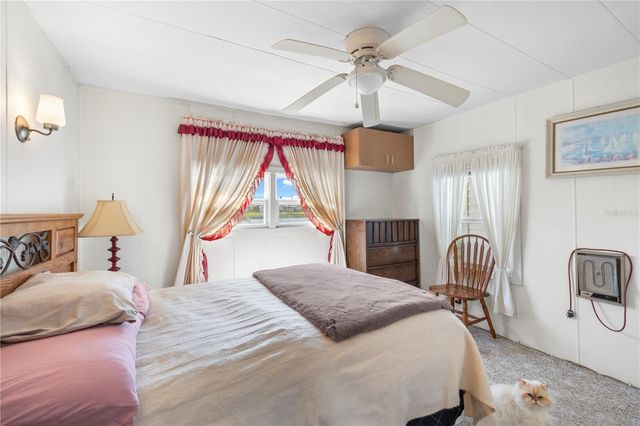 204 51ST AVENUE E, Bradenton, FL 34203