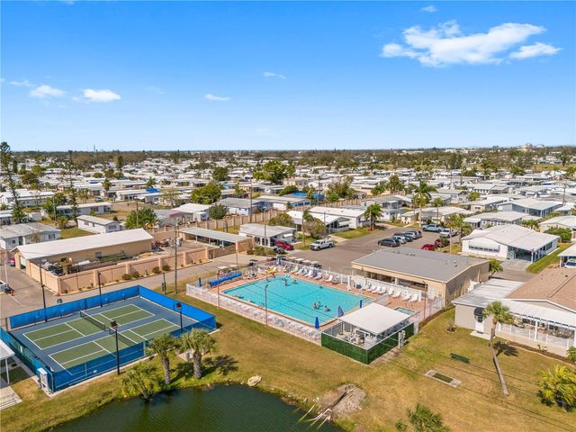 204 51ST AVENUE E, Bradenton, FL 34203