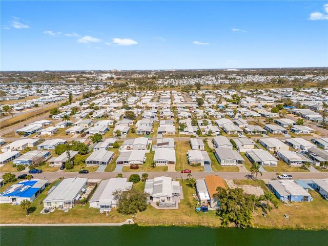 204 51ST AVENUE E, Bradenton, FL 34203