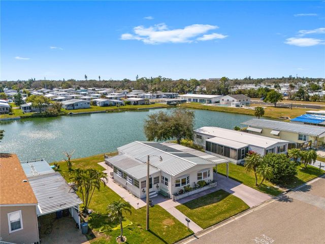 204 51ST AVENUE E, Bradenton, FL 34203