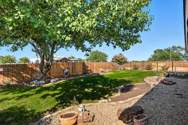 10594 Sam Reynolds Road, Justin, TX 76247