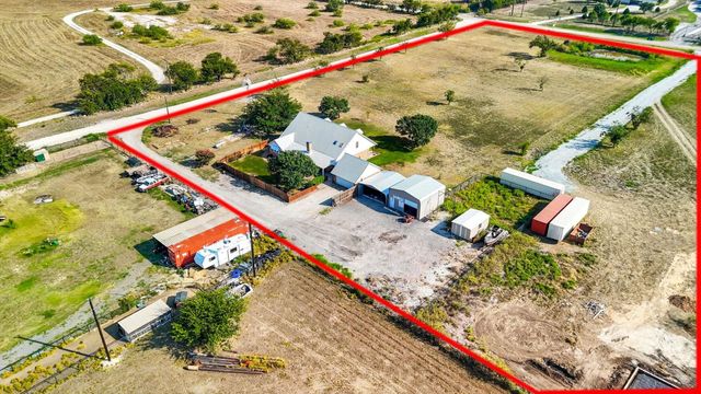 10594 Sam Reynolds Road, Justin, TX 76247