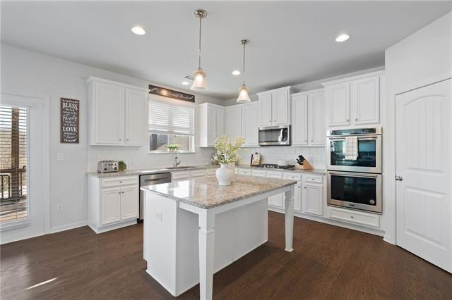 7925 Brewton Creek Drive, Cumming, GA 30028