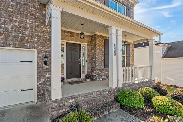 7925 Brewton Creek Drive, Cumming, GA 30028