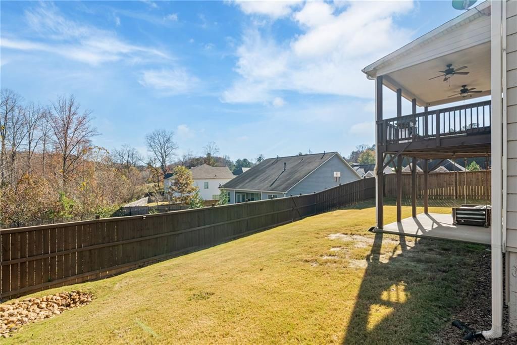 Image 52 of property listing at 7925 Brewton Creek Drive, Cumming, GA 30028