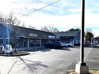 140 Albany Turnpike, Canton, CT 06019