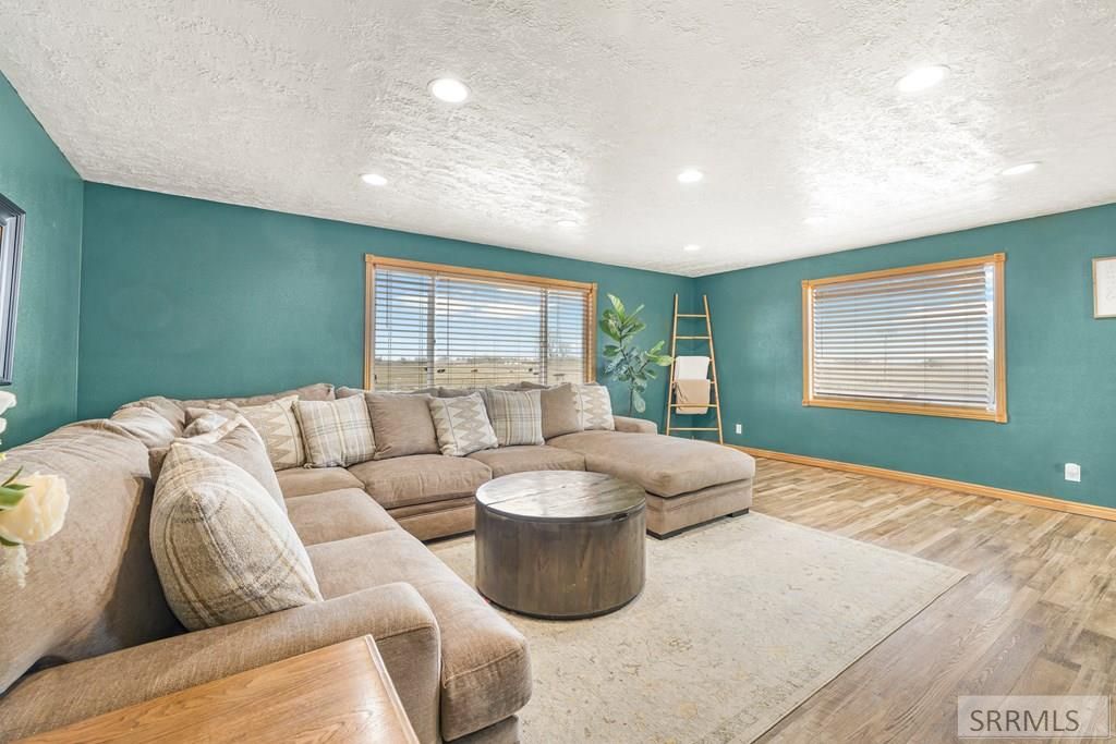 Image 15 of property listing at 1581 West 600 S, Blackfoot, ID 83262