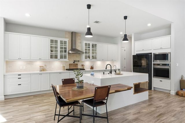 25202 Wilkes Park, Tomball, TX 77375