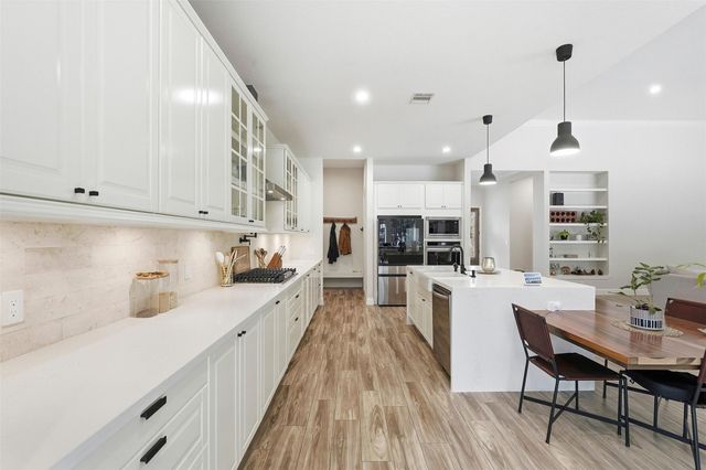 25202 Wilkes Park, Tomball, TX 77375