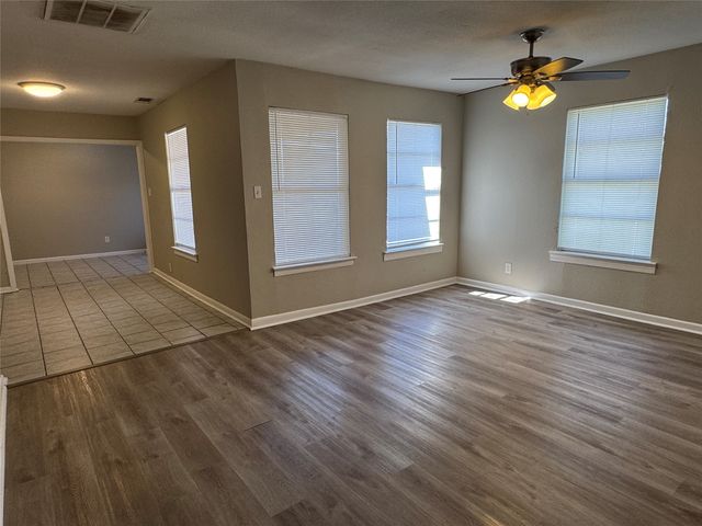 304 BURGETT Street, Forney, TX 75126