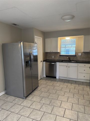 304 BURGETT Street, Forney, TX 75126