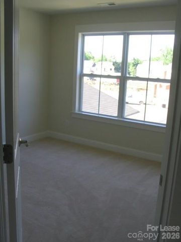 527 Dubois Court, Charlotte, NC 28208