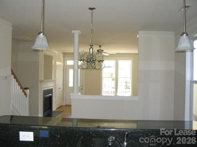 527 Dubois Court, Charlotte, NC 28208