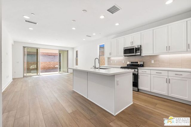 74219 Becker Street, Palm Desert, CA 92211