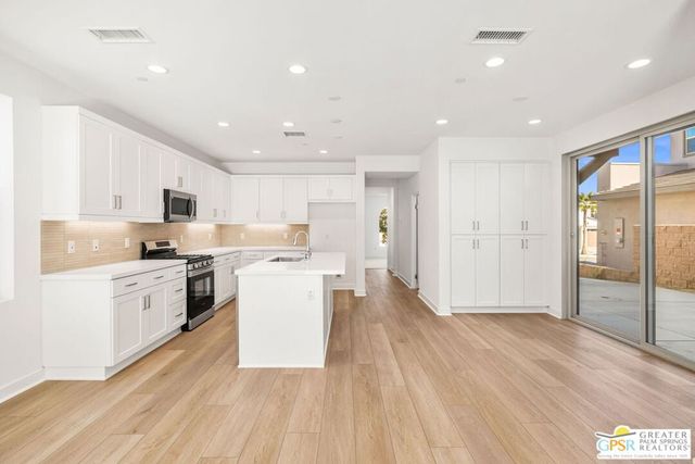 74219 Becker Street, Palm Desert, CA 92211