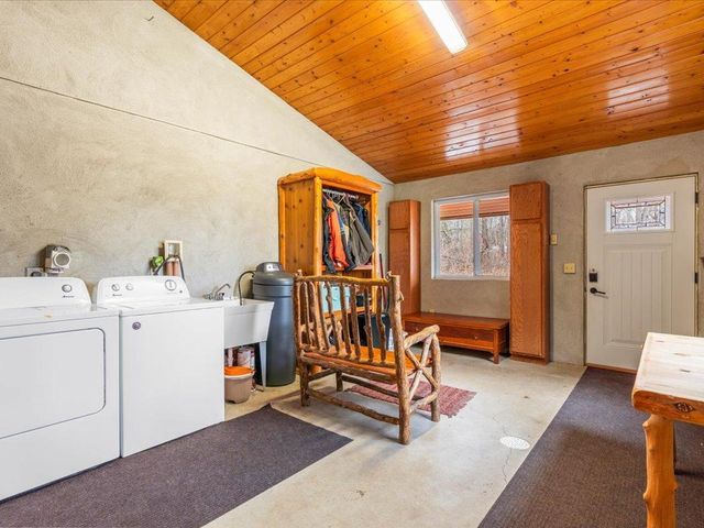 3895 Division Street W, Backus, MN 56435